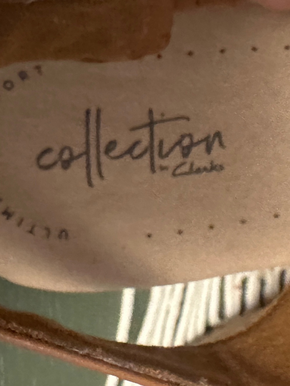 Clarks Collection Artisan Tan Leather Wedge Sandals Women’s 9.5 Cork Heel - Picture 4 of 4